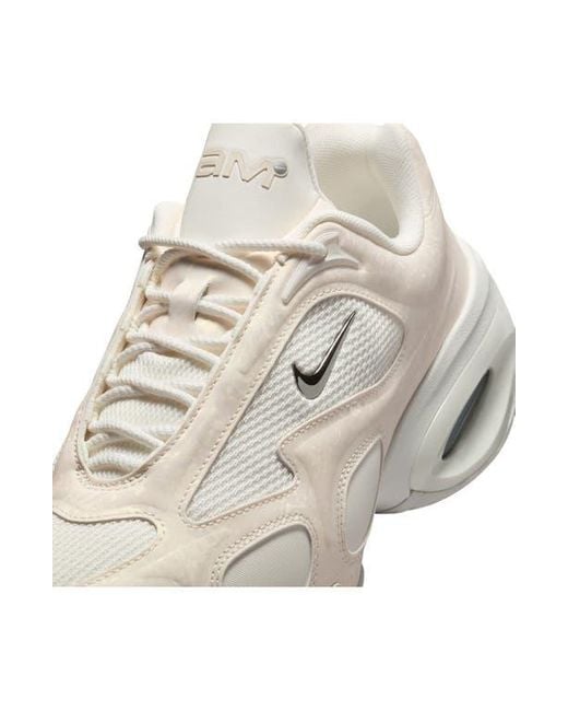 Nike White Air Max Muse Se Sneaker