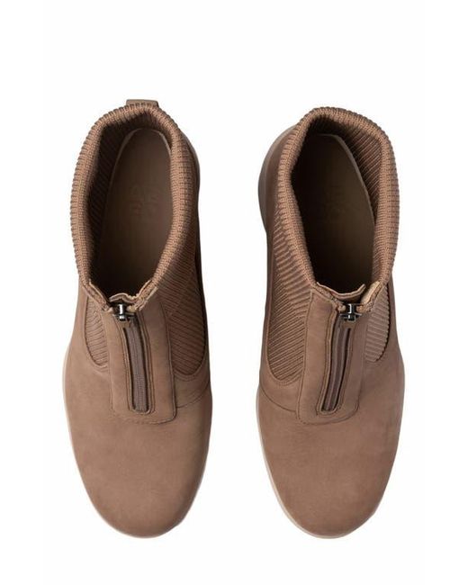 ABEO Brown Metropolis Zip Boot