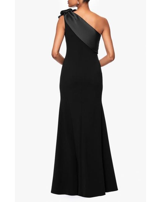 Betsy & Adam Black Rosette One-Shoulder Crepe Trumpet Gown