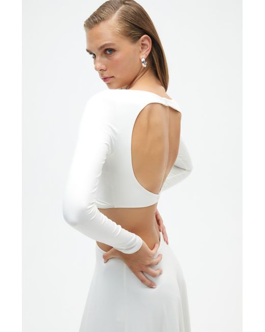 Nocturne White Crop Top With Knot