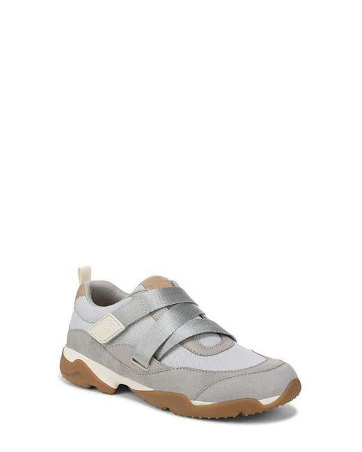 Vionic Gray Walk Slim Gia Sneaker