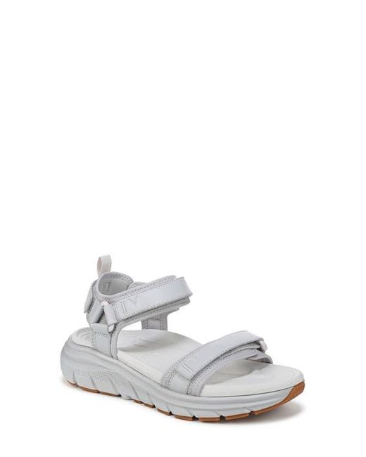Vionic White Walk Max Wanderer Sandal