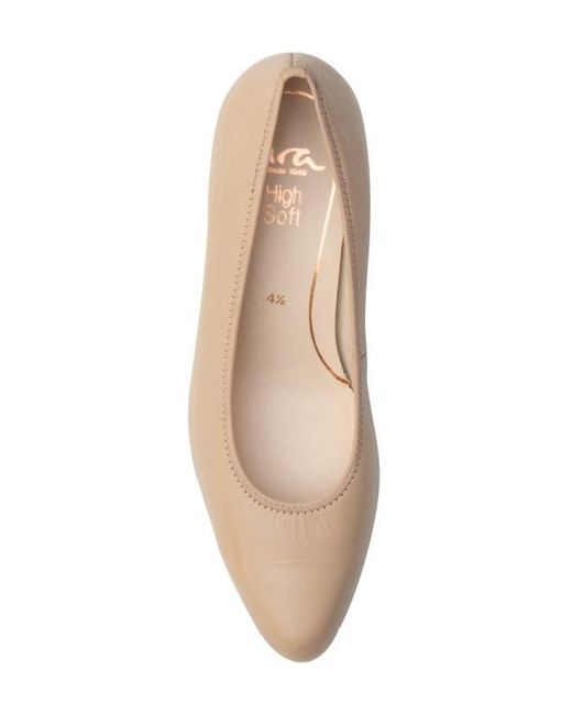 Ara Natural Kelly Pump