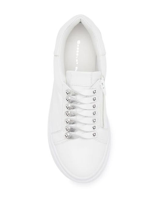 Chocolat Blu White Vega Sneaker