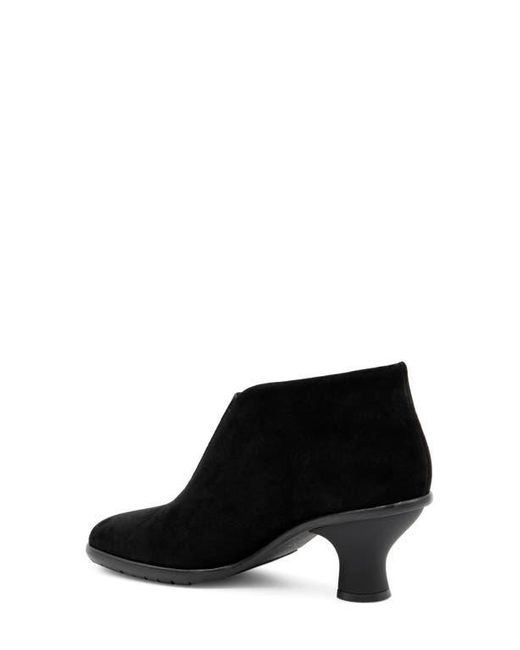 Amalfi by Rangoni Black Beverly Bootie