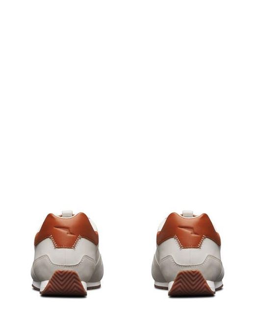 Wolf & Shepherd White Pacer Lite Sneaker