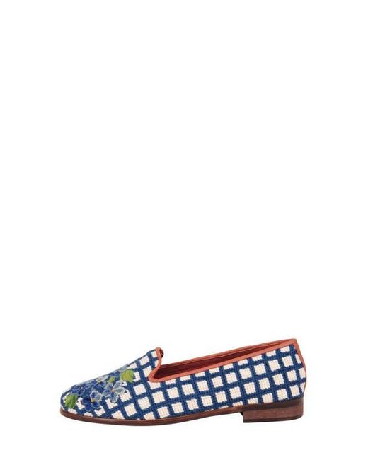 PAIGE White Needlepoint Checkered Hydrangea Flat