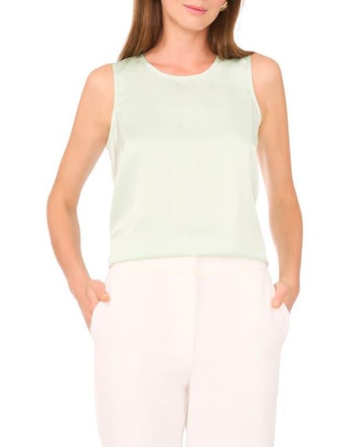 Vince Camuto White Keyhole Shell