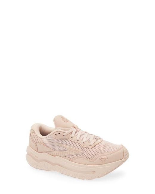 Brooks Pink Ghost Max Se Sneaker
