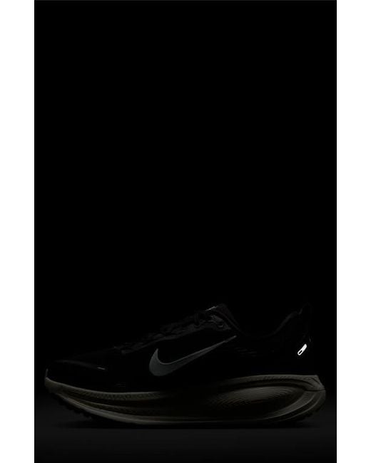 Nike Black Vomero 18 Running Shoe for men