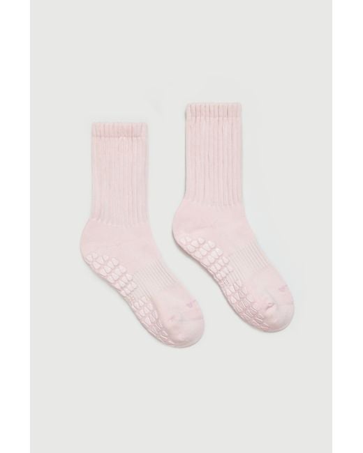 Fraise Pink Slouch Grip Socks