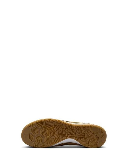 Nike Multicolor Gato Lv8 Soccer Sneaker for men