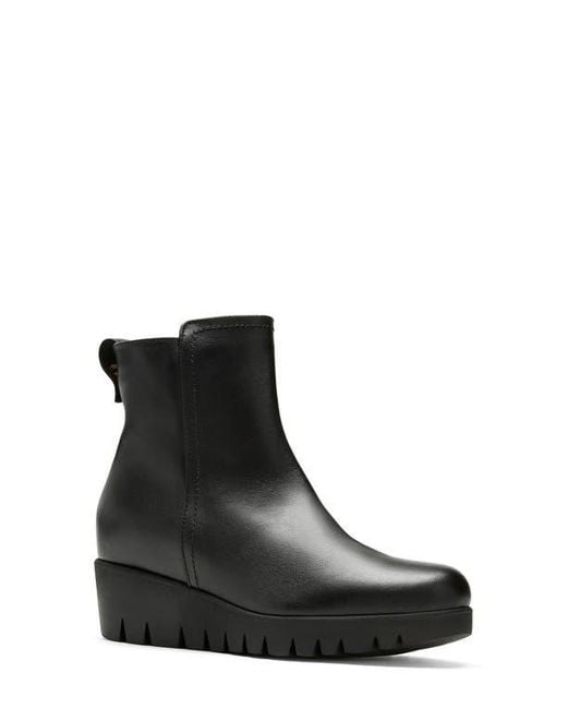 La Canadienne Black Teagan Waterproof Platform Wedge Bootie