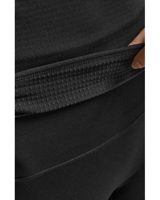 2xu Black Ignition Grid Base Layer