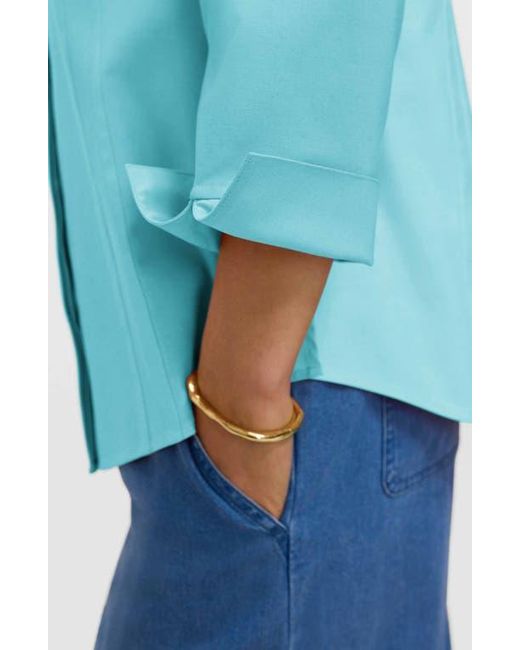 Foxcroft Blue Taylor Fitted Non-Iron Shirt