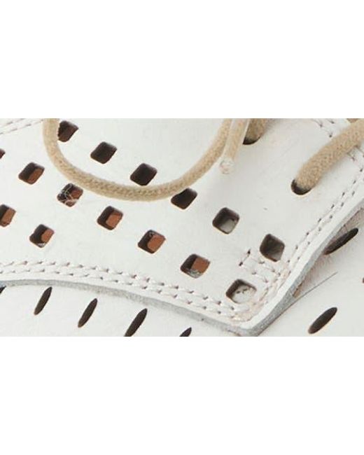 Spring Step White Deysi Perforated Derby