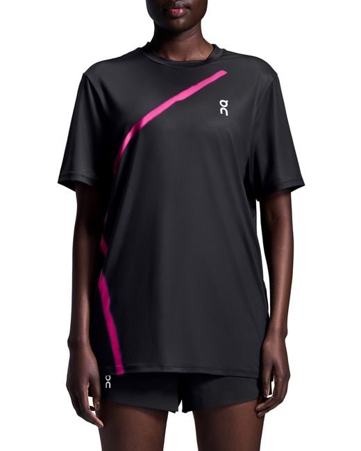 On Shoes Black Court Tennis T-shirt