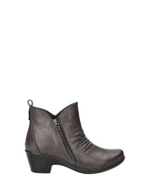 Easy Street Brown Jeanie Bootie