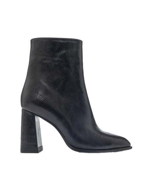 Prologue Shoes Black Jewel High Heel Boot