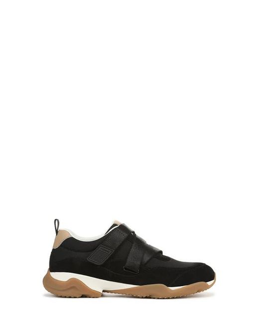 Vionic Black Walk Slim Gia Sneaker