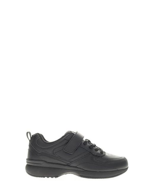 Propet Black Lifewalker Flex Sneaker