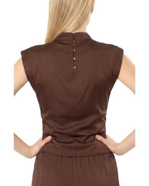 AREA STARS Brown Avery Solid Top