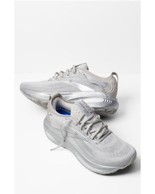 Brooks White Adrenaline Gts 25 Running Shoe