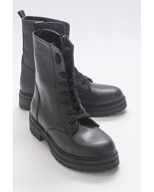 Prologue Shoes Gray Singa Boot