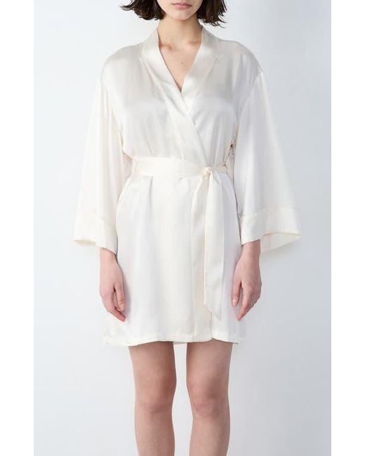 Etam White Pearly Deshabille Silk Robe
