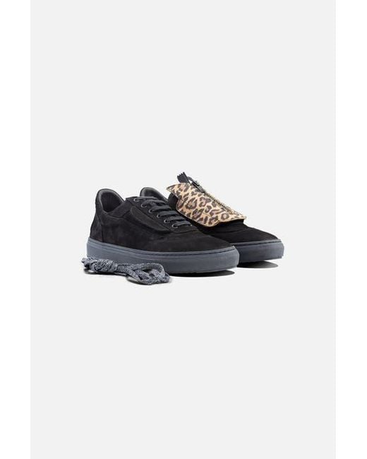 Fini Black Bold Sneaker