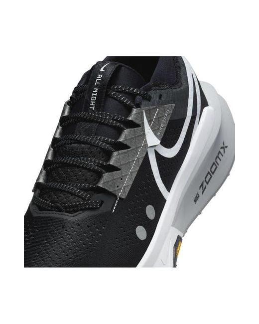 Nike Black Zegama 2 Trail Running Shoe for men