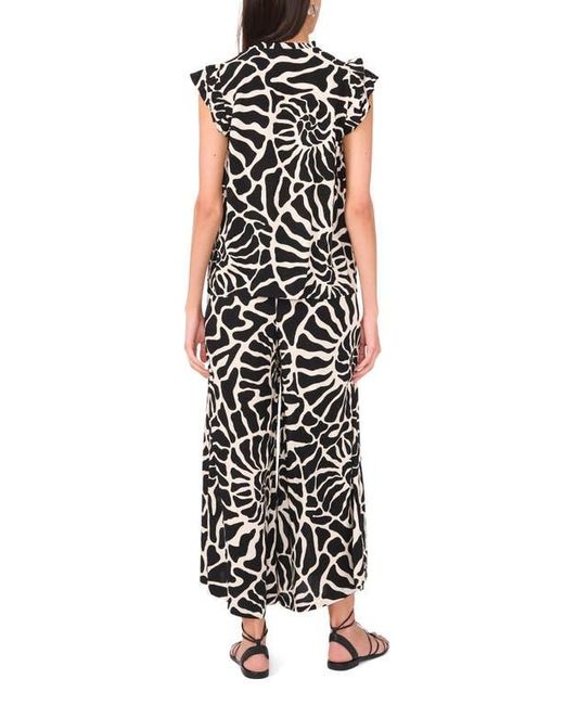 Vince Camuto Black Printed Flutter Sleeve Top