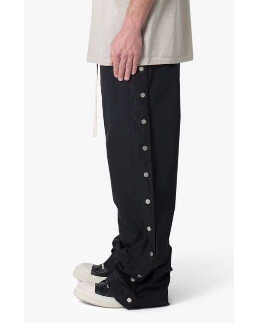 MNML Black Oversize Side Snap Nylon Pants for men