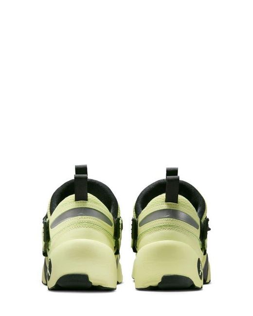 Nike Green Trunner Lx Sneaker