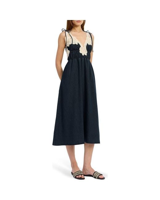 en saison blue dress En Saison Brielle Midi Dress – Cinnamon Boutique main image 1