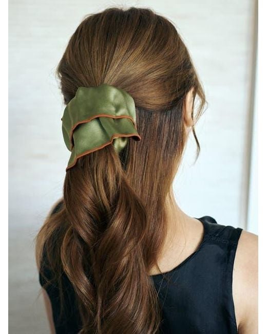 Lost Pattern Green Maxi Flower Double-Layer Oversized Silk Scrunchie