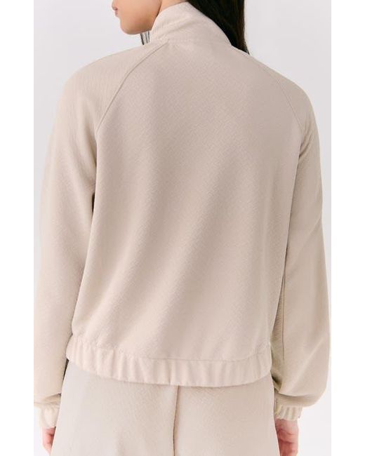 Lolë Natural City Half Zip Top