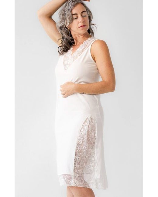 Salua Lingerie Women's White Simone Lace Trim Pima Cotton Gown