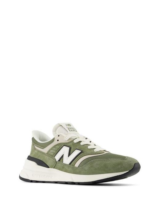 New Balance Green Gender Inclusive 997R Sneaker
