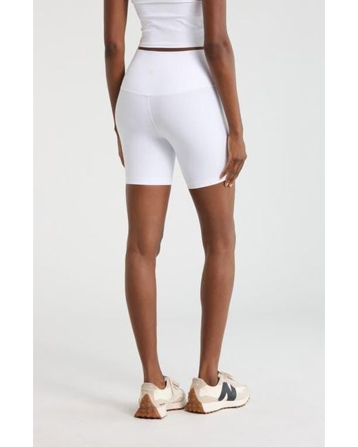 Mpg White Ribbed Shorts