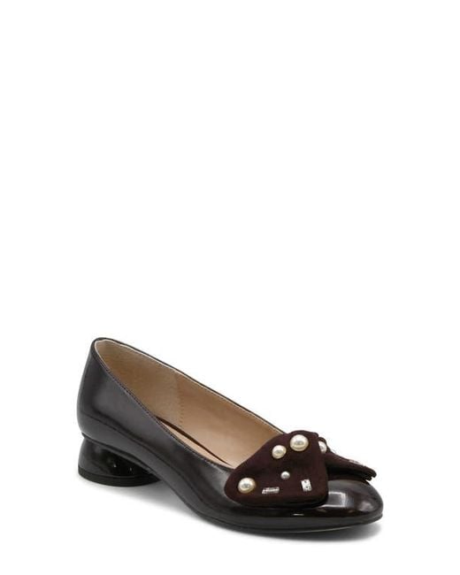 Charles David Black Breck Pump