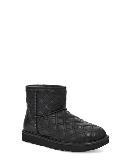 UGG ugg(r) Classic Mini Ii Quilted Genuine Shearling Lined Bootie in Black  | Lyst
