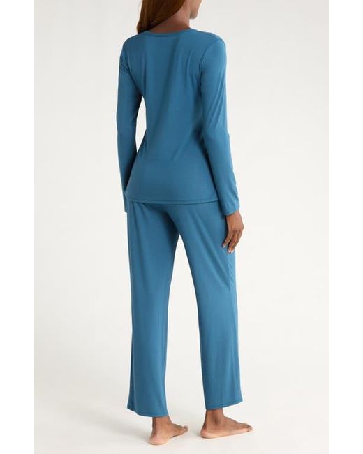 Natori Blue Feathers Elements Pajamas