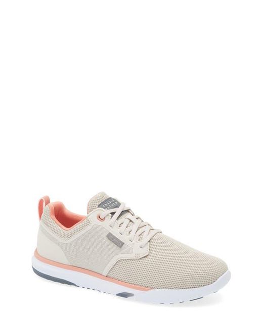 Travis Mathew White The Daily Pro Hybrid Sneaker for men
