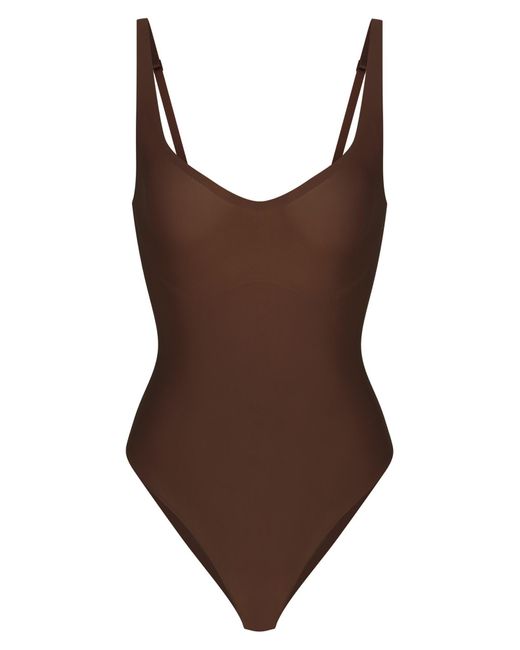 Skims Foundations Molded Cup Bodysuit in Brown | Lyst
