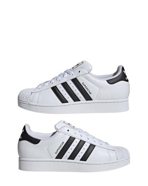 Adidas White Superstar Sneaker