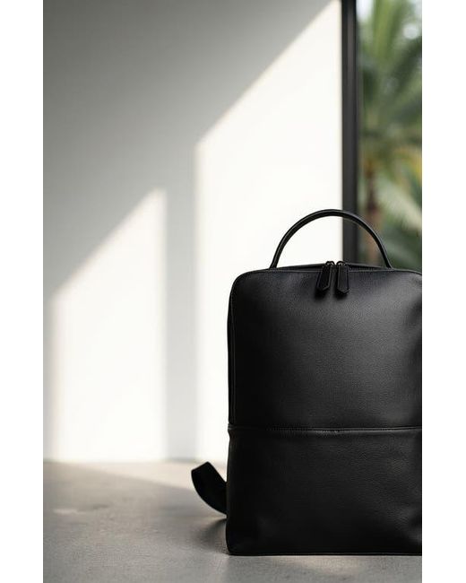 Steel Horse Leather Skald Pebbled Leather Backpack in Black  display picture 3