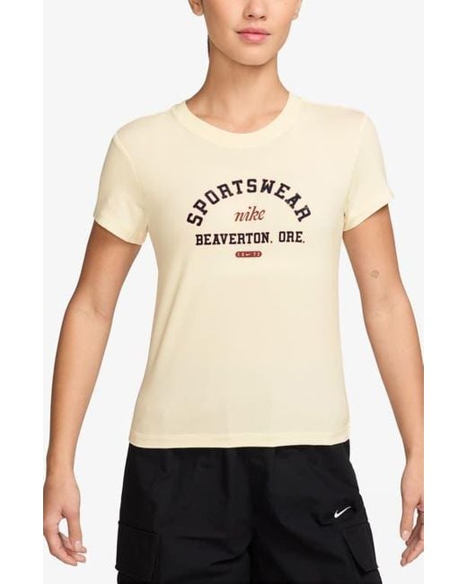 Nike Natural Sportswear Phoenix Slim Fit T-Shirt