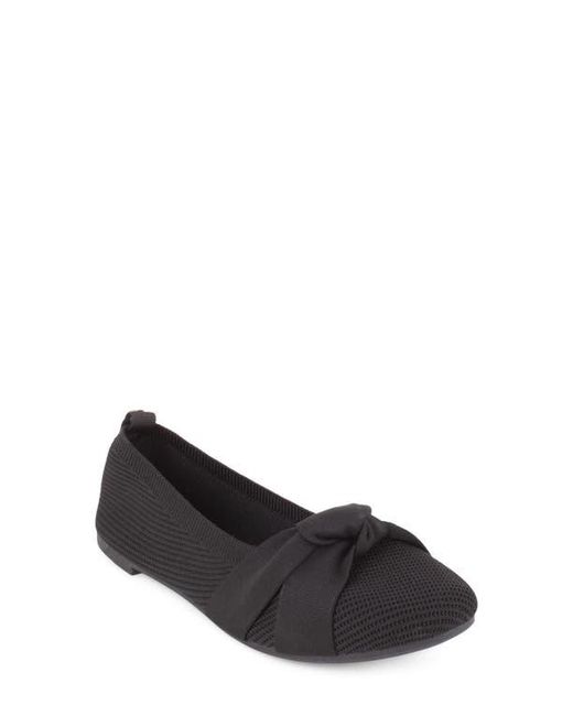 Tahari Black Lorient Pointed Toe Flat