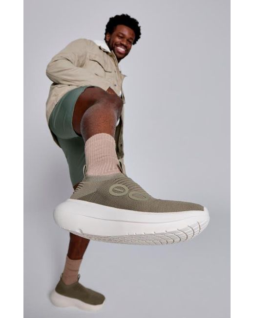 OOFOS White Oomy Zen Slip-On Sneaker for men